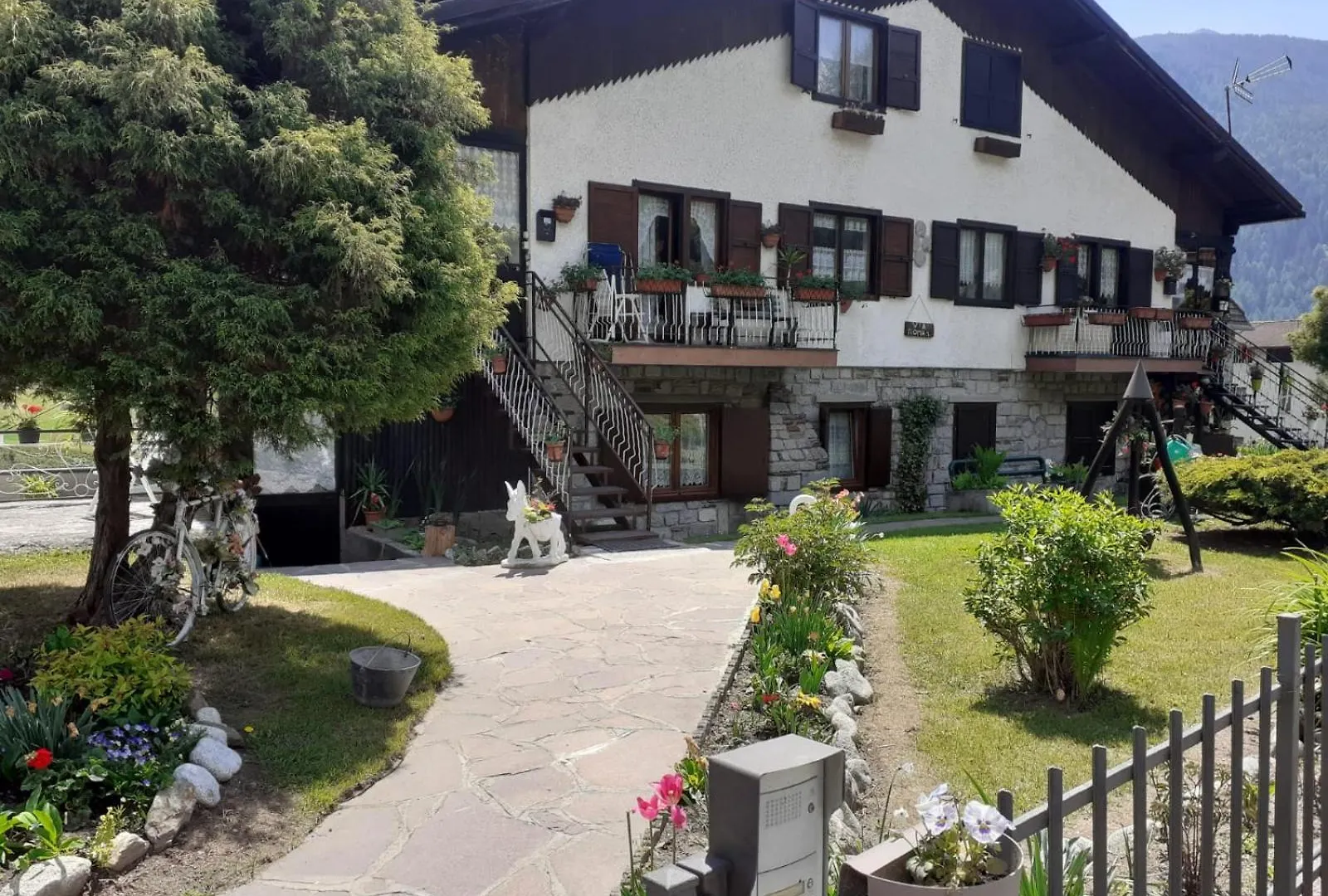 Apartment Appartamento Da Emilio Temu
